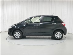 ヴィッツ F セーフティエディ2