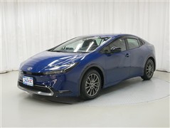 トヨタ プリウス Z
