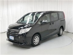 トヨタ　ノア X DELIGHT PLUS