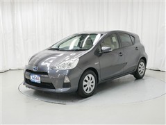 トヨタ アクア S