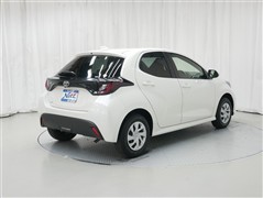 ヤリス X