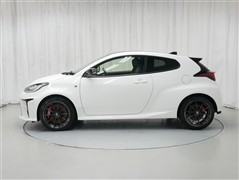 GRヤリス RZ ハイパフォーマンス