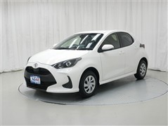 トヨタ　ヤリス X