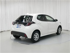 ヤリス X