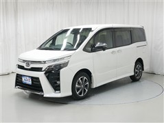 トヨタ　ヴォクシー ZS キラメキ3