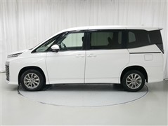 ヴォクシー ハイブリッド S-Z