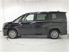 ヴォクシー ハイブリッド S-Z