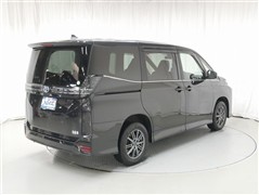 ヴォクシーHEV S-Z