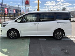 ヴォクシー ZS