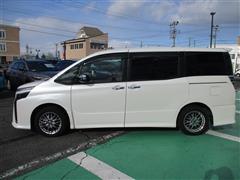 ヴォクシー HV ZS キラメキ3