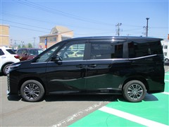 ヴォクシー ハイブリッド S-Z