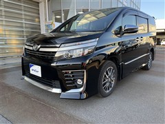 トヨタ ヴォクシー ZS