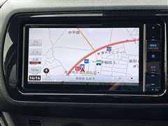 ヴィッツ F