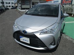 トヨタ ヴィッツ ハイブリッド F