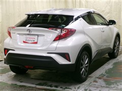 C-HR S-T 4WD