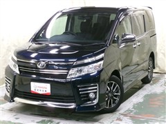 トヨタ　ヴォクシー ZS キラメキ 4WD