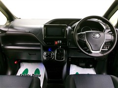 ヴォクシー ZS キラメキ 4WD