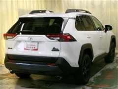 RAV4 アドベンチャー 4WD