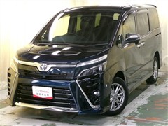 トヨタ ヴォクシー ZS キラメキ3 4WD