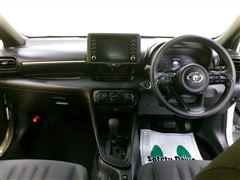 ヤリス X 4WD