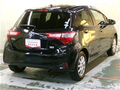 ヴィッツ ハイブリッド F