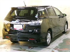 ウィッシュ 1.8S モノトーン 4WD