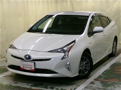 トヨタ プリウス A プレミアムツーリング