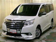 トヨタ　ノア G 4WD