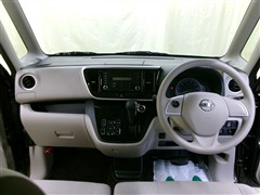 デイズルークス X 4WD