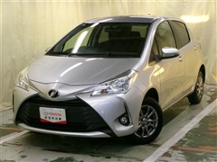 トヨタ ヴィッツ F 4WD