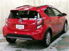 アクア クロスオーバー