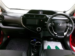 アクア クロスオーバー