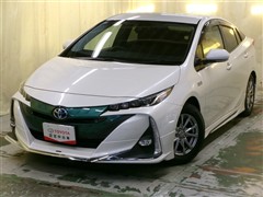 トヨタ プリウスPHV 1.8A