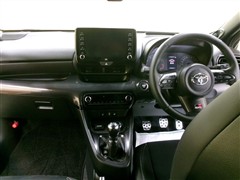 GRヤリス RZ 4WD