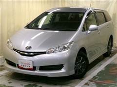 トヨタ　ウィッシュ 1.8X 4WD