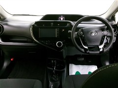 アクア S スタイルブラック