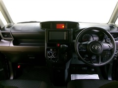 ルーミー X 4WD