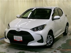 トヨタ ヤリス X 4WD