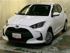 トヨタ ヤリス ハイブリッド X 4WD
