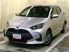 ヤリス ハイブリッド G 4WD