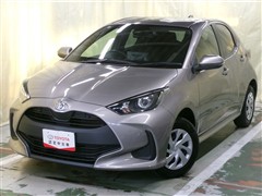 トヨタ ヤリス X 4WD