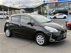 ヴィッツ ハイブリッド F