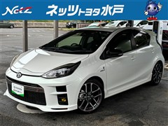 トヨタ アクアGRスポーツ17インチPKG