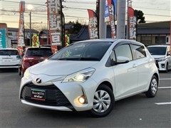 トヨタ　ヴィッツ F