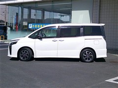 ヴォクシー ZSキラメキ3