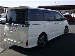 ヴォクシー ZSキラメキ3