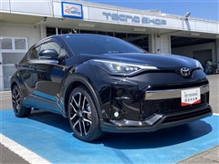 C-HR S GRスポーツ