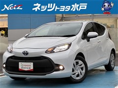 トヨタ　アクア X