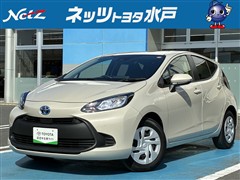 トヨタ アクア X