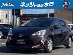 トヨタ　アクア S